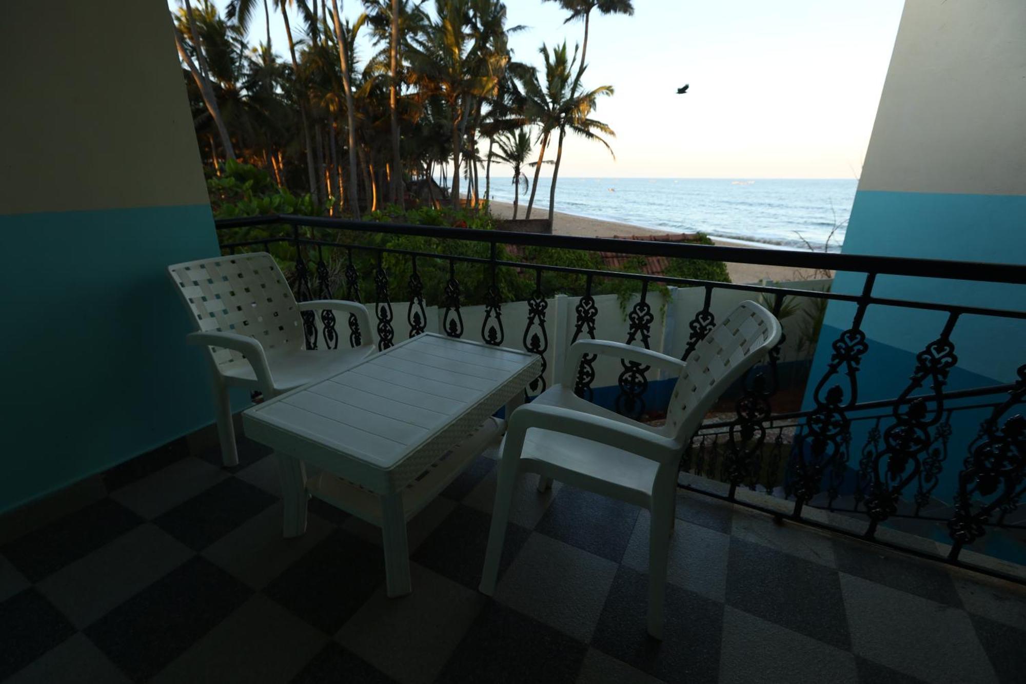 Lamel Cove Beach Resort Pondicherry Dış mekan fotoğraf